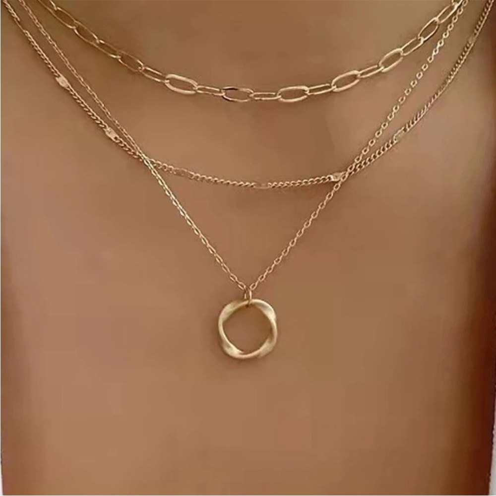 Gold Tone Layered Necklace with Twisted Pendant